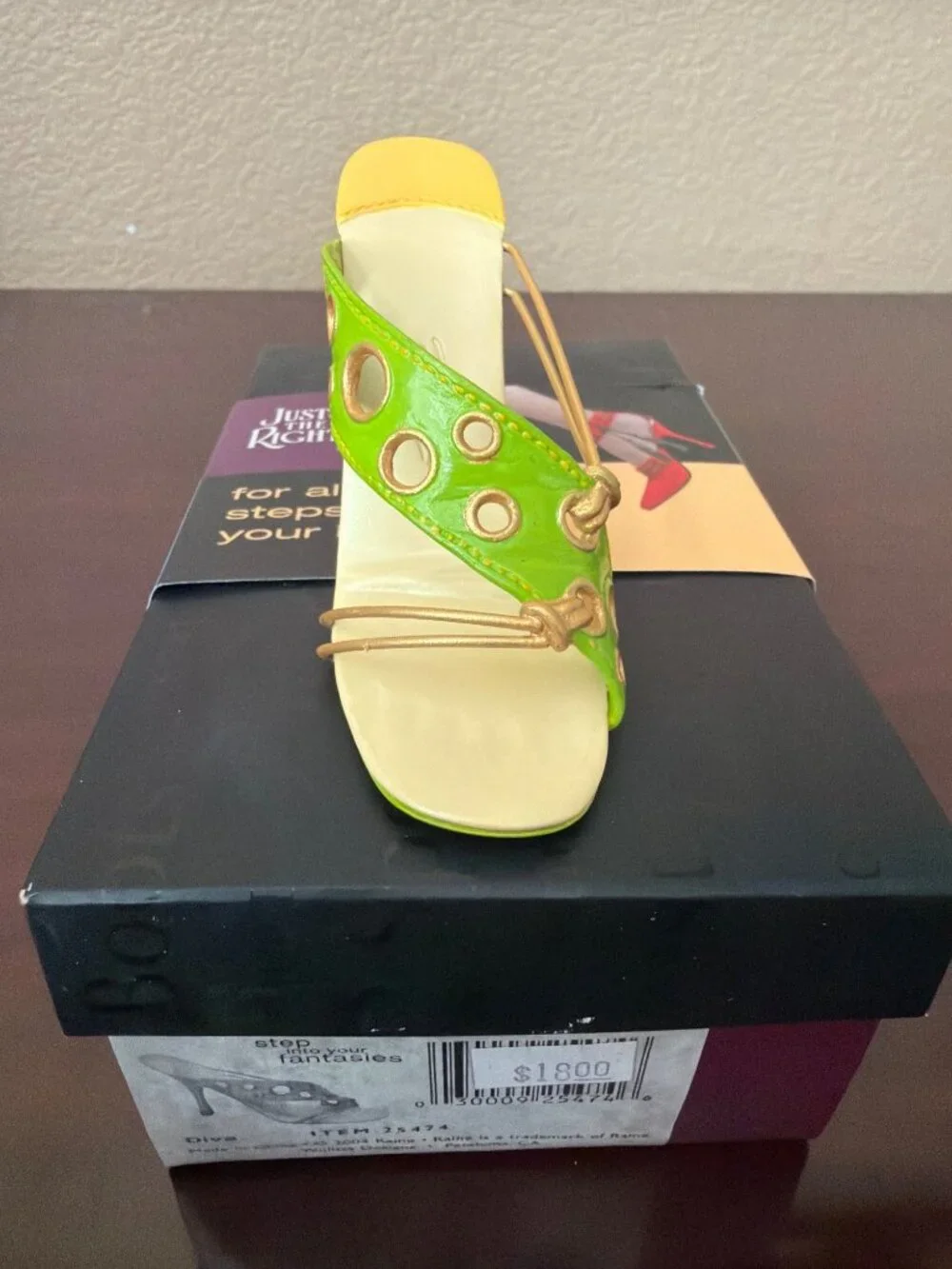 2006 Just the Right Shoe by Raine 